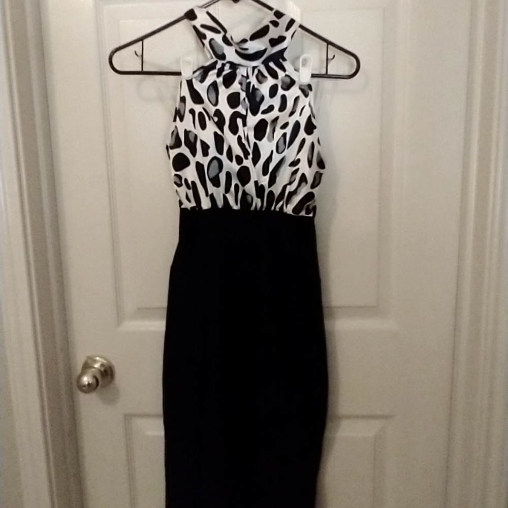 A'GACI black white leopard animal halter  dress Small evening cocktail prom